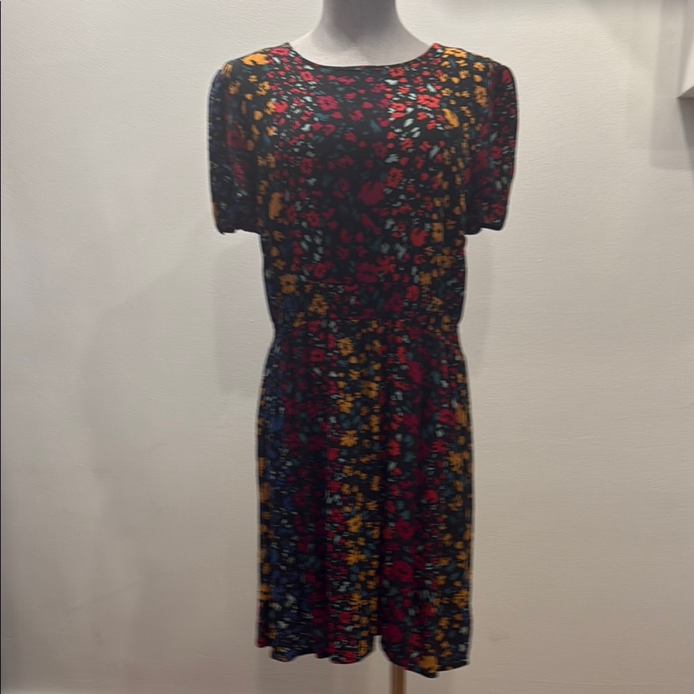 APRICOT Vibrant Floral Print Midi Dress